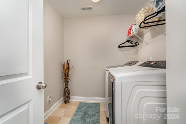3002 Amesbury Hill Dr, House other with 4 bedrooms, 3 bathrooms and null parking in Charlotte NC | Image 32