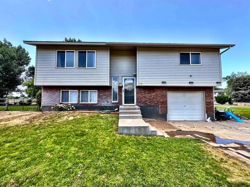 235 Nw Wilson Cir, Mountain Home, ID, 83647-5667 | Card Image