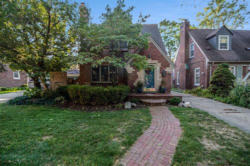 10005 Melrose St, Livonia, MI, 48150-2886 | Card Image