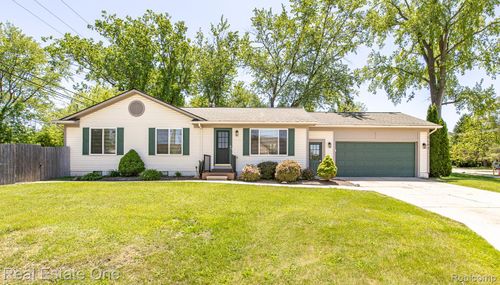 3103 Crooks Rd, Rochester Hills, MI, 48309-4150 | Card Image