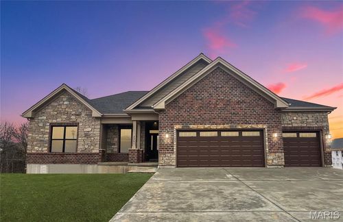 1-108 Valley Brook Ct, Washington, MO, 63090-6126 | Card Image