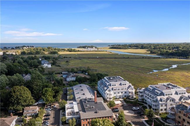 UNIT-17 - 66 High St, Condo with 3 bedrooms, 3 bathrooms and null parking in Guilford CT | Image 34