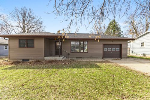 816 W Chandler St, Arlington, MN, 55307-5206 | Card Image