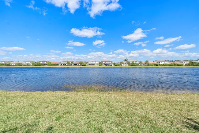 8860 Grand Prix Lane, House other with 3 bedrooms, 2 bathrooms and null parking in Boynton Beach FL | Image 29