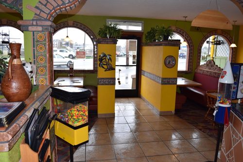 1445 S Roosevelt Dr, Seaside, OR, 97138-6553 | Card Image