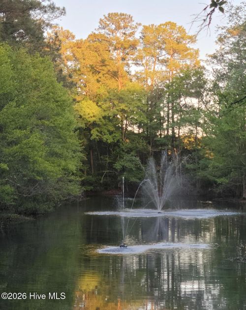 814 Oyster Point Ln, Wilmington, NC, 28411-9237 | Card Image