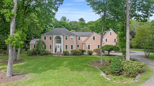 15 Darrell Dr., North Reading, MA, 01864 | Card Image