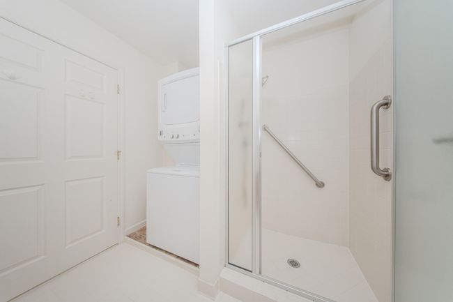 128 Commons Cir, Condo with 2 bedrooms, 2 bathrooms and null parking in Saline MI | Image 30