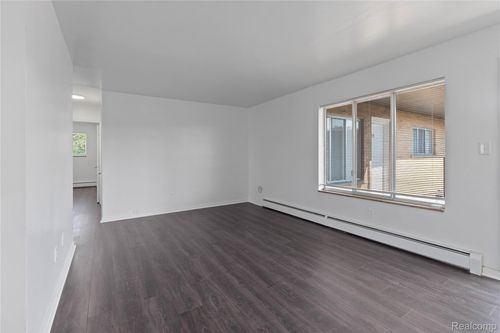 11611 Morang Dr, Detroit, MI, 48224-1692 | Card Image