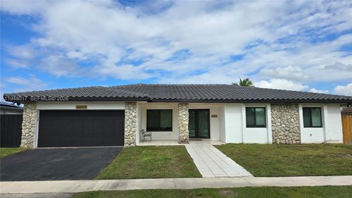 16653 Golfview Dr, Weston, FL, 33326-1803 | Card Image