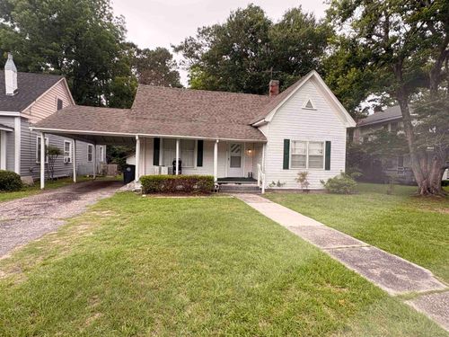 319 N Main St, Mullins, SC, 29574-2613 | Card Image