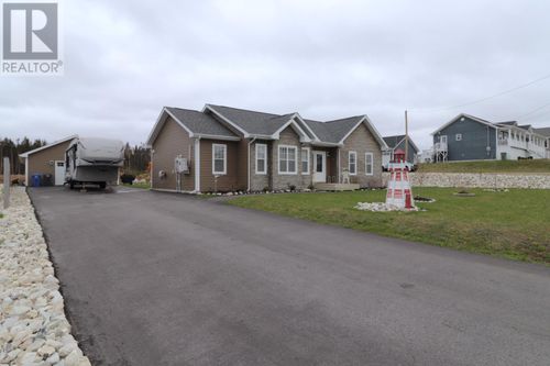 35 Grace Ave, Deer Lake, NL, A8A0B6 | Card Image