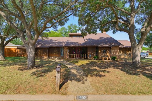 1902 Green Ridge Ct, Abilene, TX, 79602-5341 | Card Image