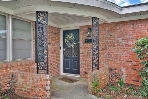 2045 Horton Ave, Shreveport, LA, 71105-3811 | Card Image