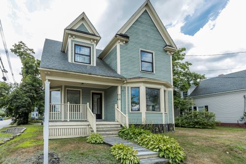918 Broadway, South Portland, ME, 04106 | Card Image