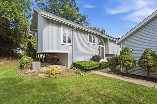 5921 Taylor Avenue, Mount Pleasant, WI, 53403 | Card Image