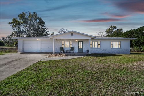 2176 N Watersedge Dr, Crystal River, FL, 34429-5271 | Card Image