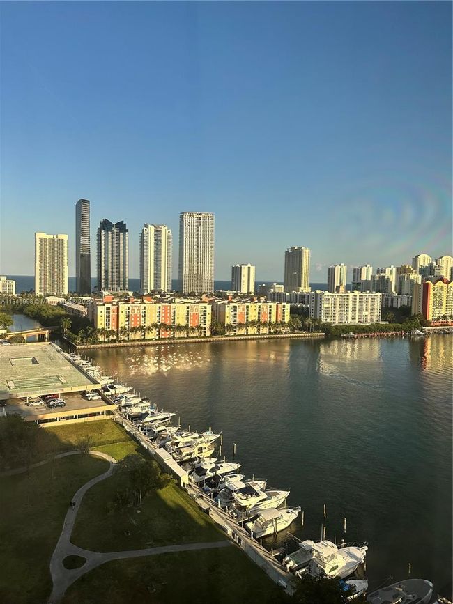 APT-1910 - 290 174 Th St, Condo with 2 bedrooms, 2 bathrooms and null parking in Sunny Isles Beach FL | Image 21