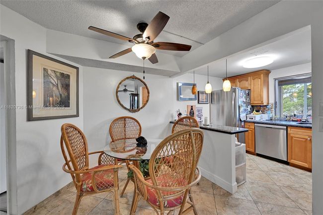 APT-303 - 9401 Lime Bay Blvd, Condo with 2 bedrooms, 2 bathrooms and null parking in Tamarac FL | Image 15