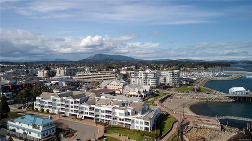 201-9820 Seaport Pl, Sidney, BC, V8L4X3 | Card Image