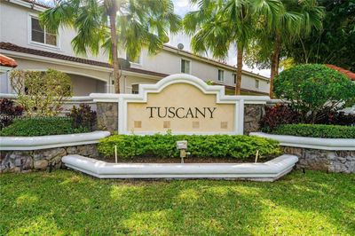 102 - 2577 Sw 82nd Ave, Townhouse with 3 bedrooms, 2 bathrooms and null parking in Miramar FL | Image 2