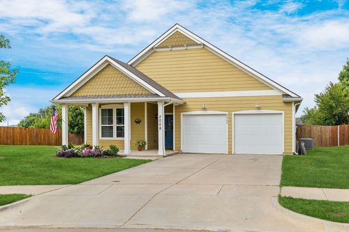 2008 Windsor Farms Drive, Denton, TX, 76207 | Card Image