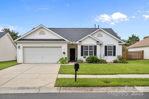 7417 Sparkleberry Dr, Indian Trail, NC, 28079-9457 | Card Image