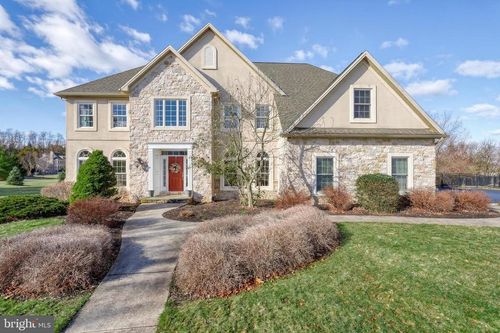 111 Turtle Hollow Dr, Lewisberry, PA, 17339-9645 | Card Image