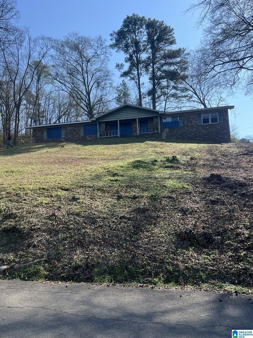 1217 Clubhouse Rd, BESSEMER, AL, 35020-7210 | Card Image