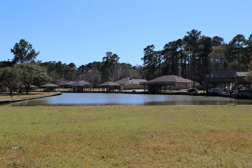 9 Trail Lk, Trinity, TX, 75862-8931 | Card Image