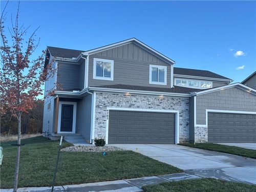 4705 Brentwood Ave, Kansas City, MO, 64136-1216 | Card Image