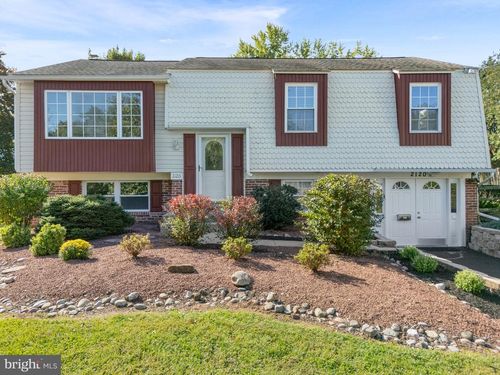 2120 Greyhorse Dr, WARRINGTON, PA, 18976-2128 | Card Image