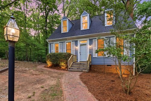 102 Markham Dr, Chapel Hill, NC, 27514-2114 | Card Image