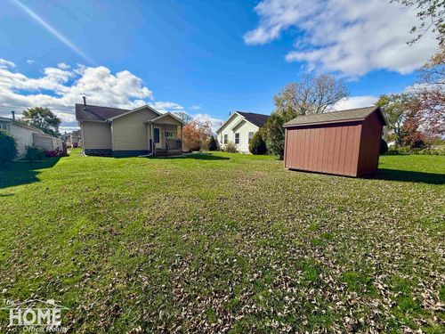 1833 Owosso Ave, Owosso, MI, 48867-3940 | Card Image