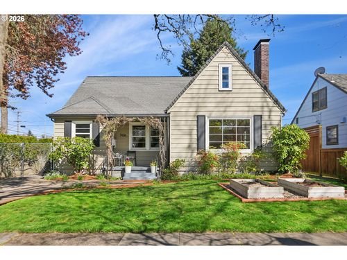 7436 N Seward Ave, Portland, OR, 97217-5846 | Card Image