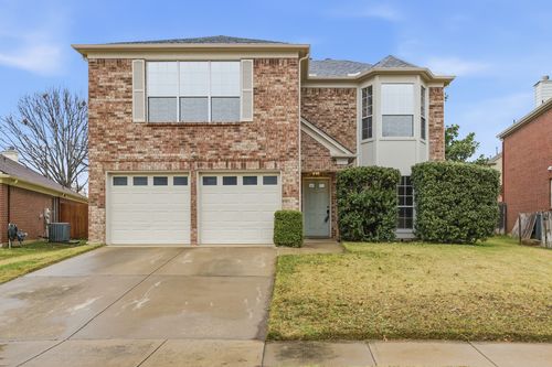 919 Waterford Way, Euless, TX, 76039-3446 | Card Image