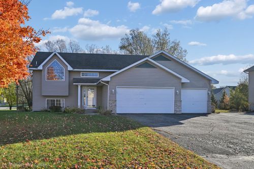 452 Park Cir, Norwood Young America, MN, 55368-4522 | Card Image