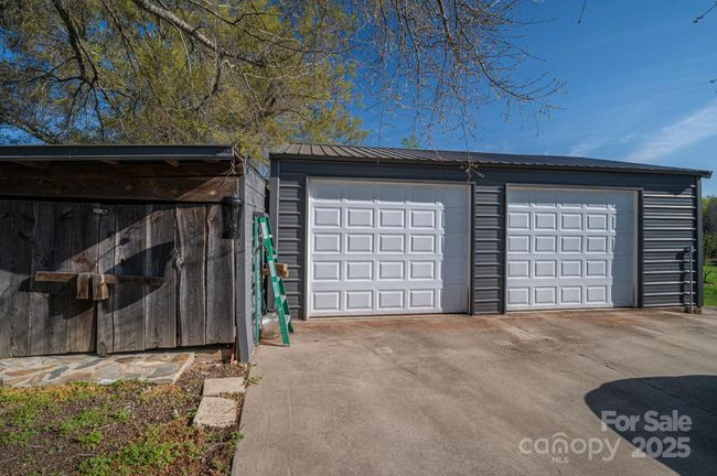 2153 Carpenter Hoyle Rd, House other with 3 bedrooms, 2 bathrooms and null parking in Lawndale NC | Image 26