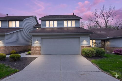 4953 Blendon Pond Dr, Westerville, OH, 43081-4825 | Card Image