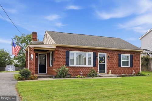 16 Summit Ave, THURMONT, MD, 21788-1706 | Card Image