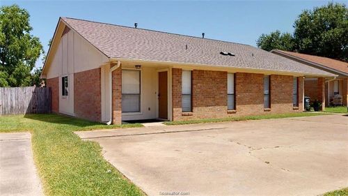 1411 Gramma Ct, College Station, TX, 77845-5905 | Card Image