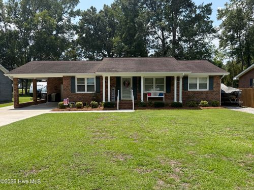 209 Nancy St, Lake Waccamaw, NC, 28450-1937 | Card Image