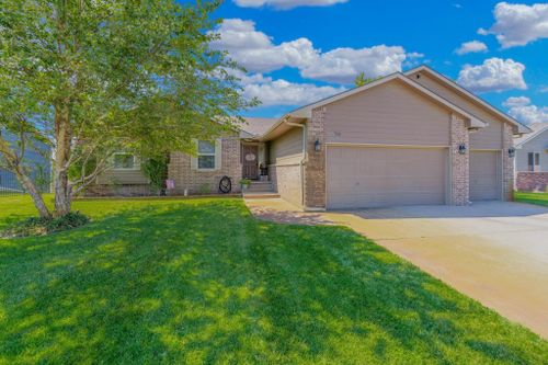 721 S Longbranch, Maize, KS, 67101 | Card Image