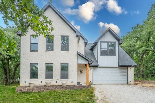 157 Wild Oaks Dr, Boyd, TX, 76023-5304 | Card Image