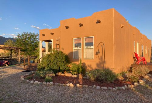 22 Del Norte Rd, El Prado, NM, 87529-7015 | Card Image