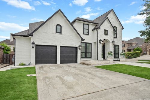 25519 Stormy Rock, San Antonio, TX, 78255-2384 | Card Image