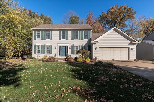 32140 Augusta Dr, Avon Lake, OH, 44012-2708 | Card Image