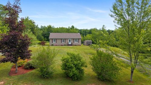 225 Fairway Ave, Shubenacadie East, NS, B0N2H0 | Card Image
