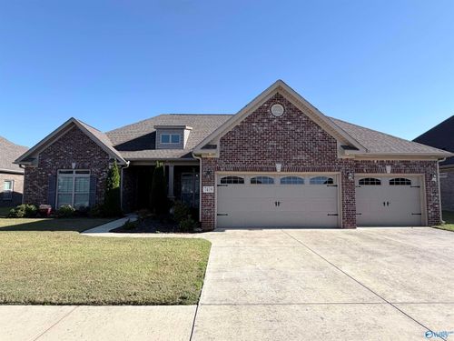 7419 Flint Crossing Cir Se, Owens Cross Roads, AL, 35763-8958 | Card Image