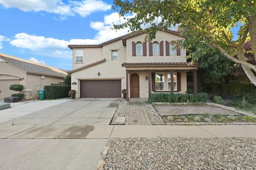 2212 Giannoni Way, Lodi, CA, 95242-4796 | Card Image